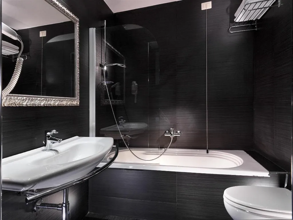 Room, c-hotels Club, Florence