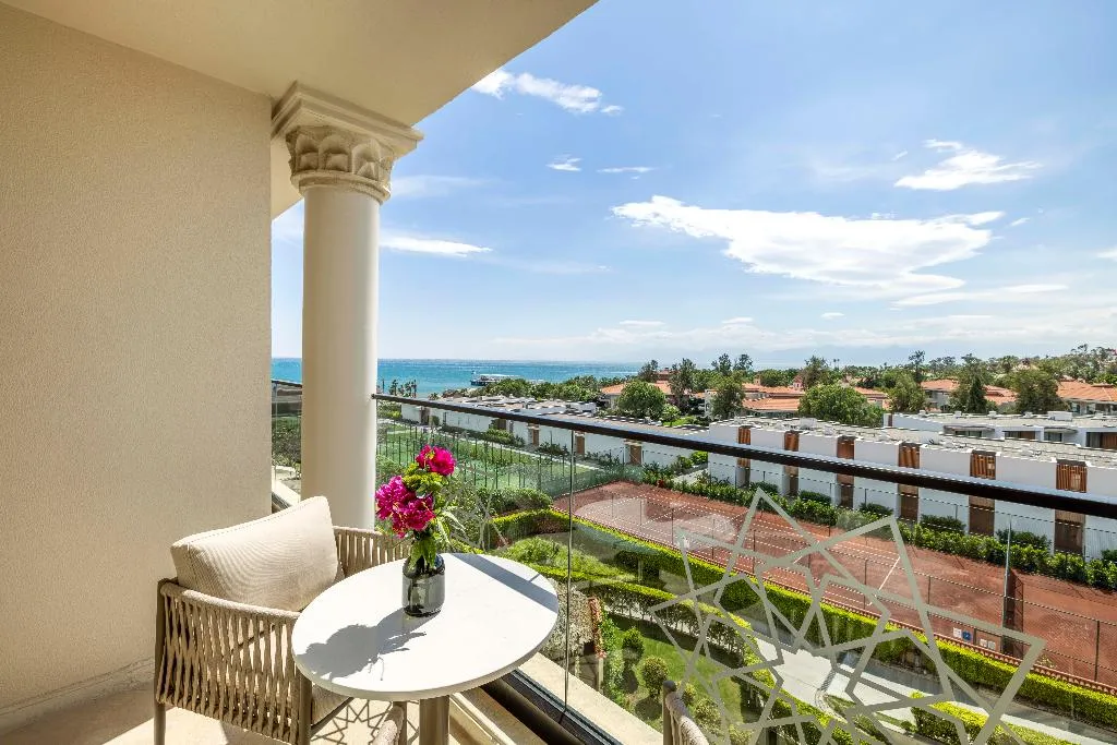 TWIN SUPERIOR SIDE SEA VIEW Room, Kempinski Hotel The Dome, Antalya