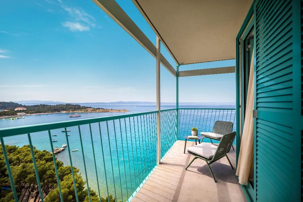 JUNIOR SUITE SEA VIEW WITH BALCONY Room, [PLACES] Dalmacija by Valamar, Split