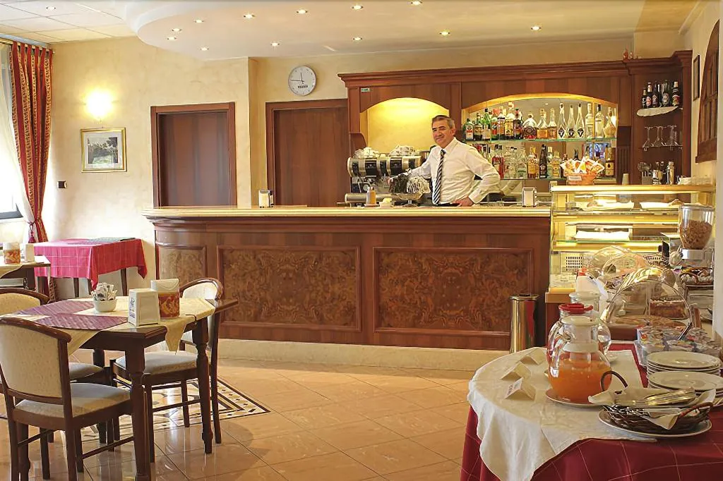 Bar, Il Focolare Hotel, Perugia