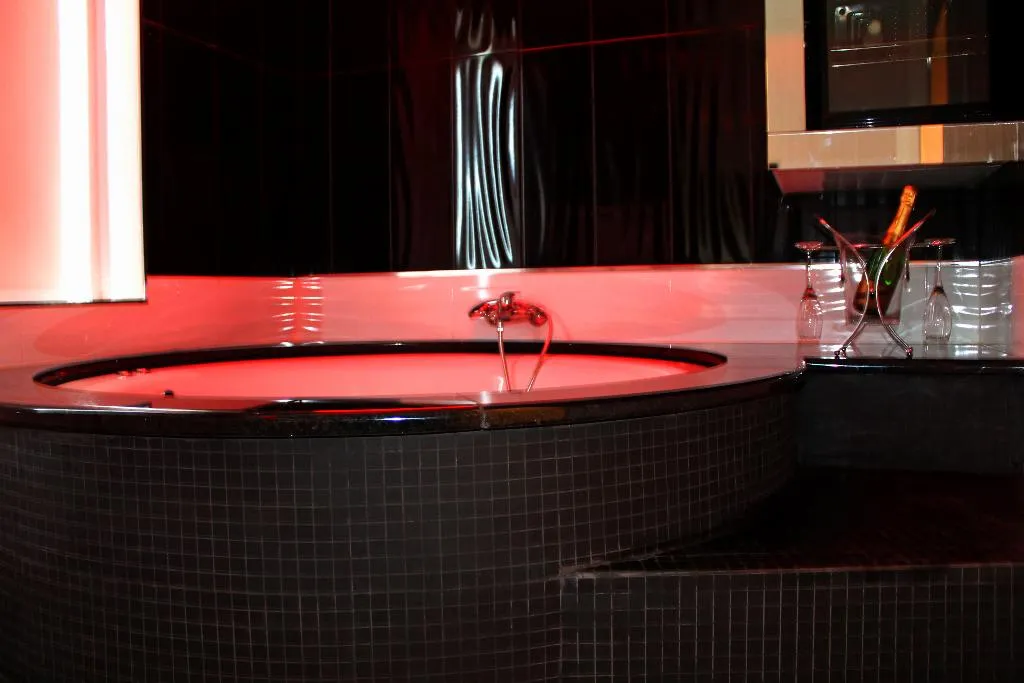 DOUBLE SUPERIOR WITH BALCONY Room, Monte Carlo Love Porto, Porto