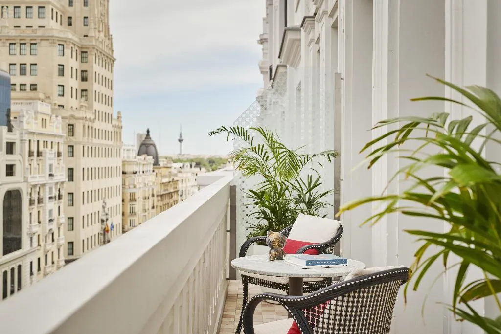 Room, Hyatt Centric Gran Via Madrid, Madrid