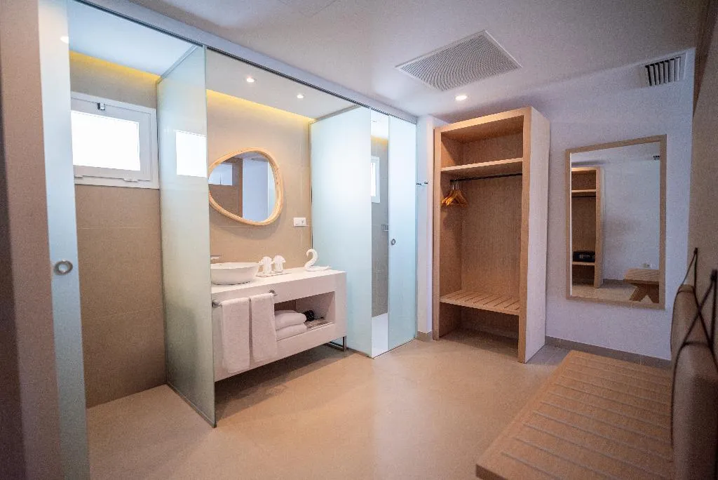 JUNIOR SUITE CAPACITY 1 Room, HL Miraflor Suites, Gran Canaria