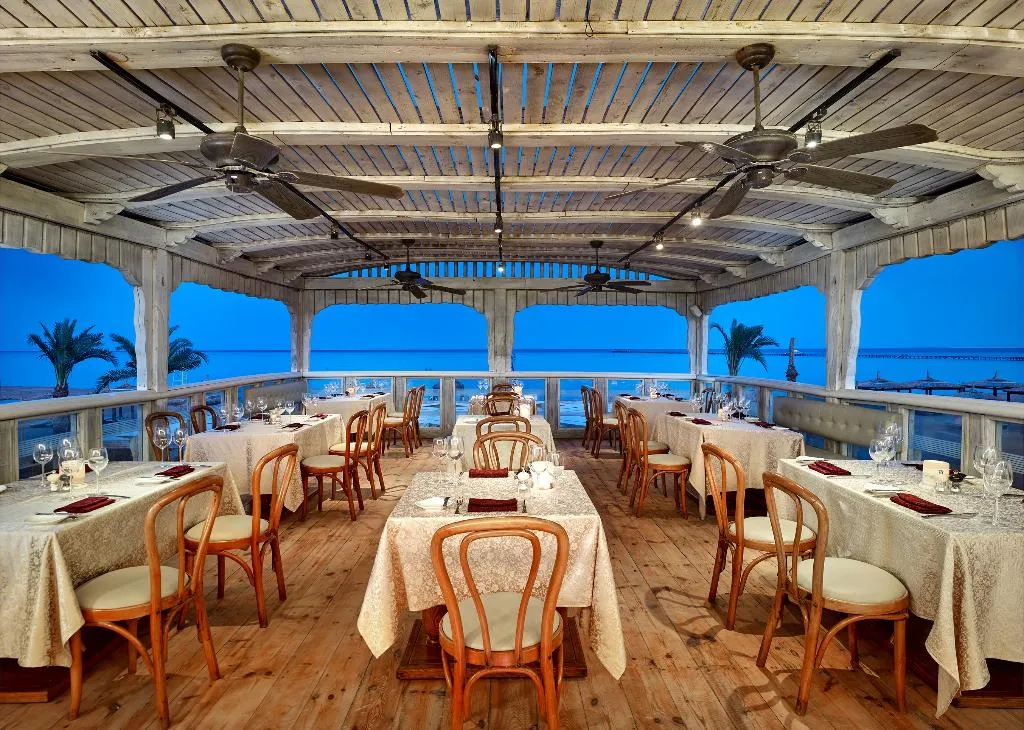 Terrace, Coral Sea Holiday Resort & Aqua Park, Red Sea Riviera
