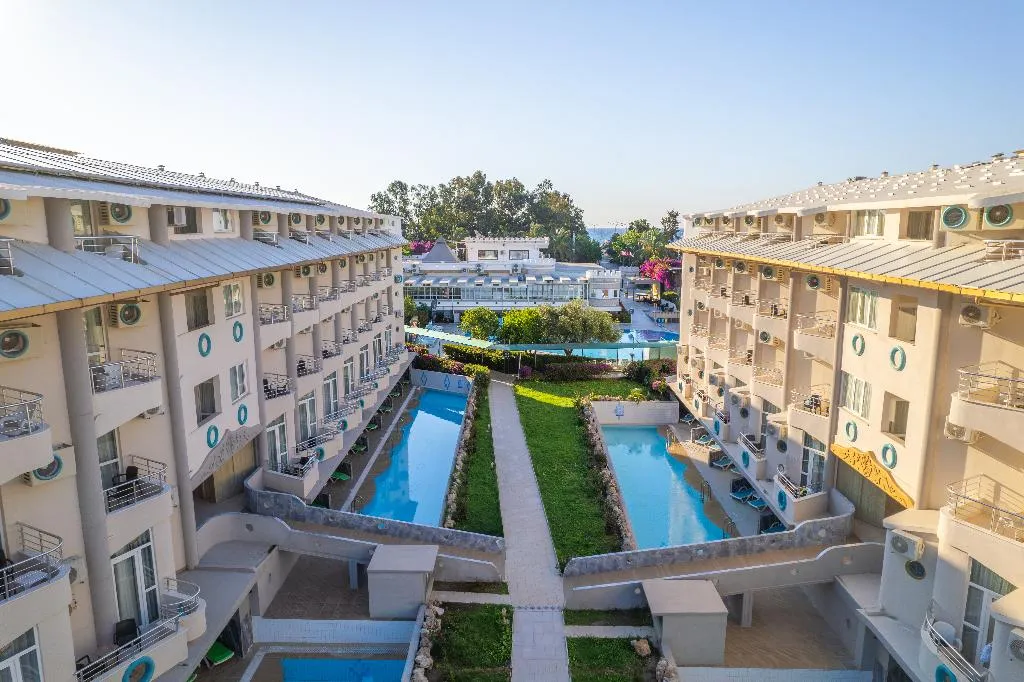 DOUBLE POOL VIEW Room, Miarosa Kemer Beach, Antalya