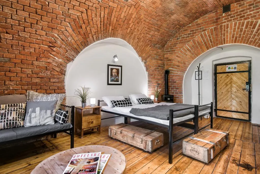 FAMILY ROOM WITH SHARED BATHROOM Room, Luneta Warszawska Hostel, Krakow
