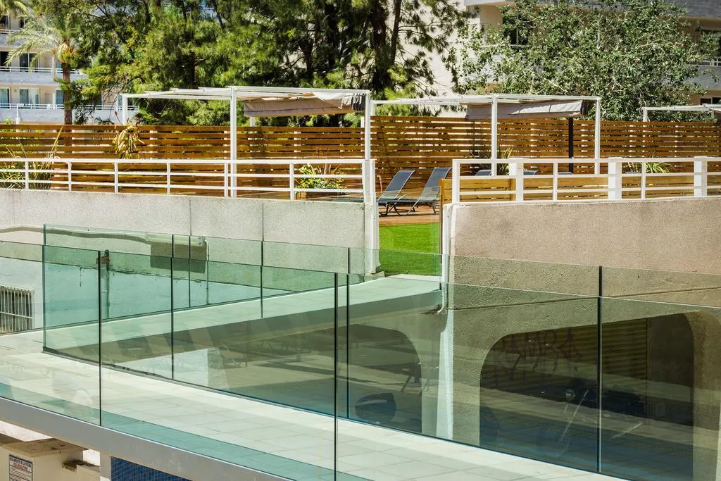 Terrace, Apartamentos Sol y Vera, Majorca