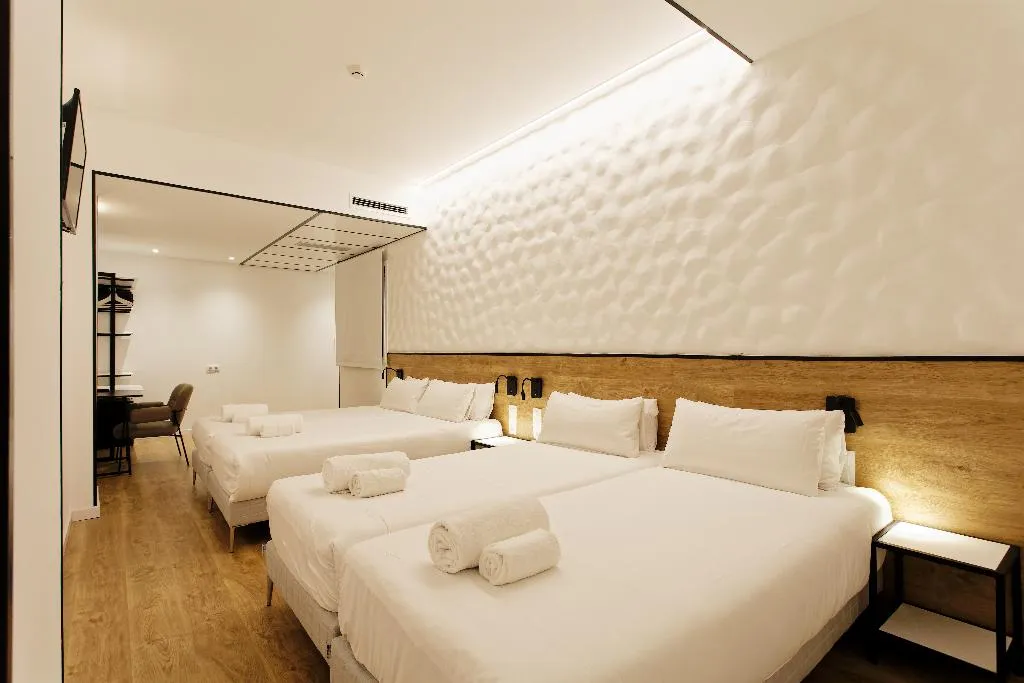 QUADRUPLE INNER Room, Green House Hotel, Barcelona