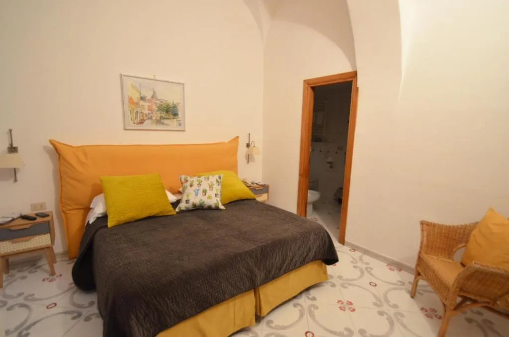 SUITE STANDARD Room, Gatto Bianco, Naples