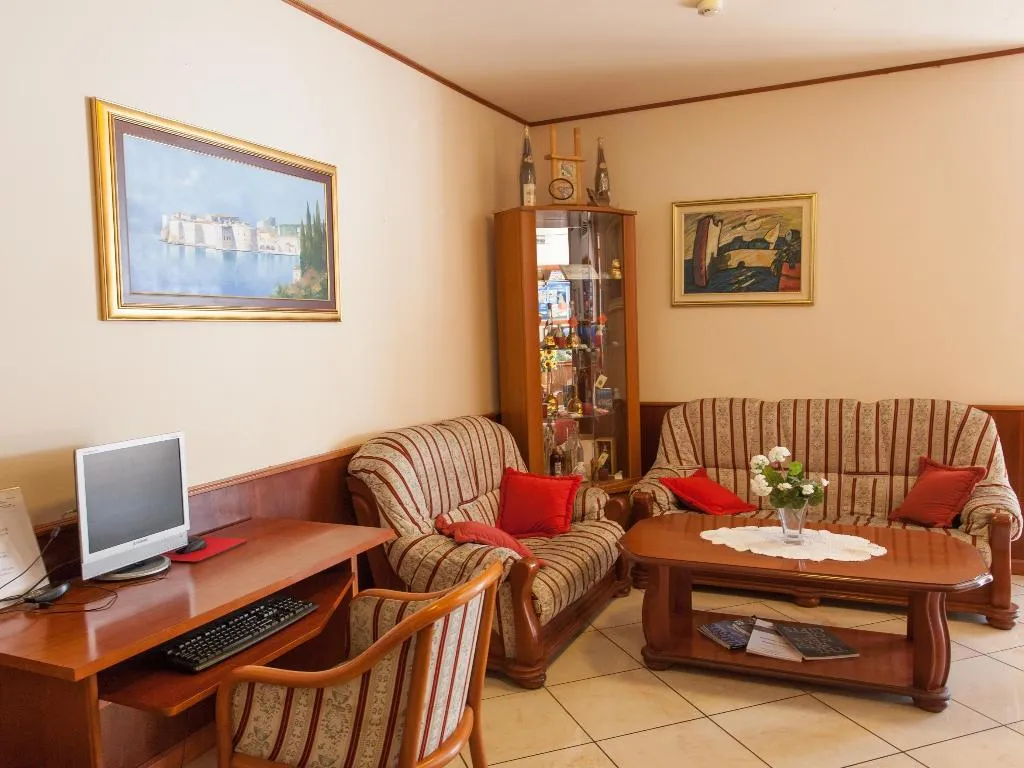 Lobby, Dubrovnik, Dubrovnik
