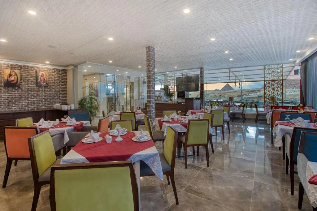 Restaurant, Mamluk Pyramids Hotel, Cairo