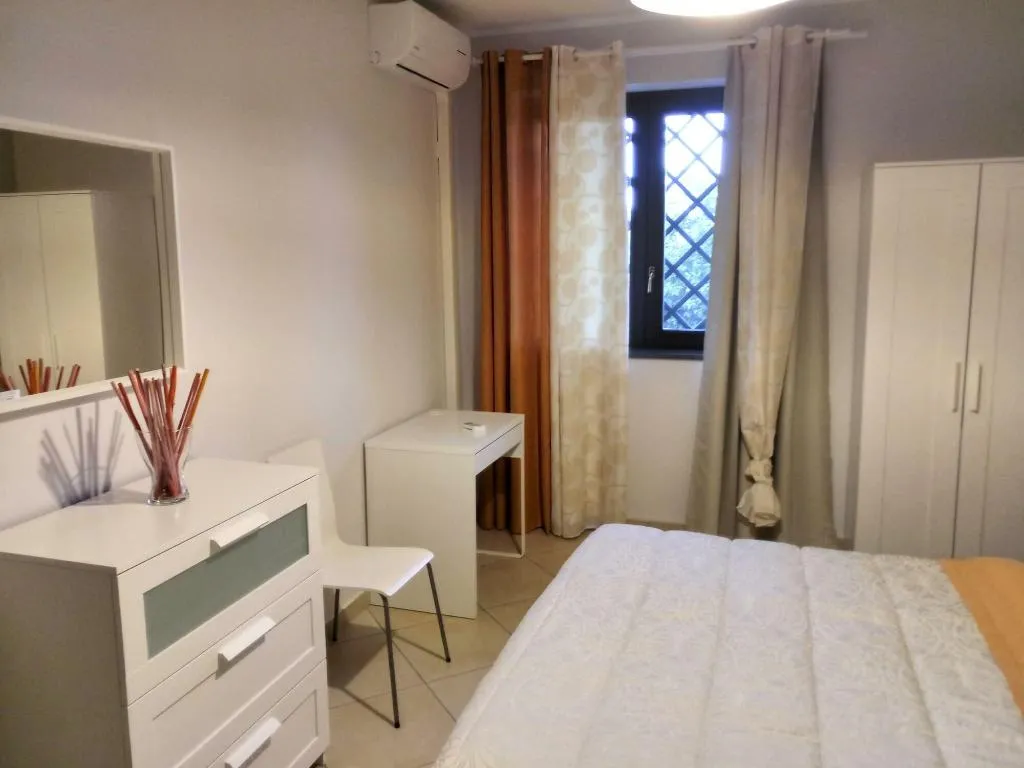 Room, Villa Feluchia, Palermo