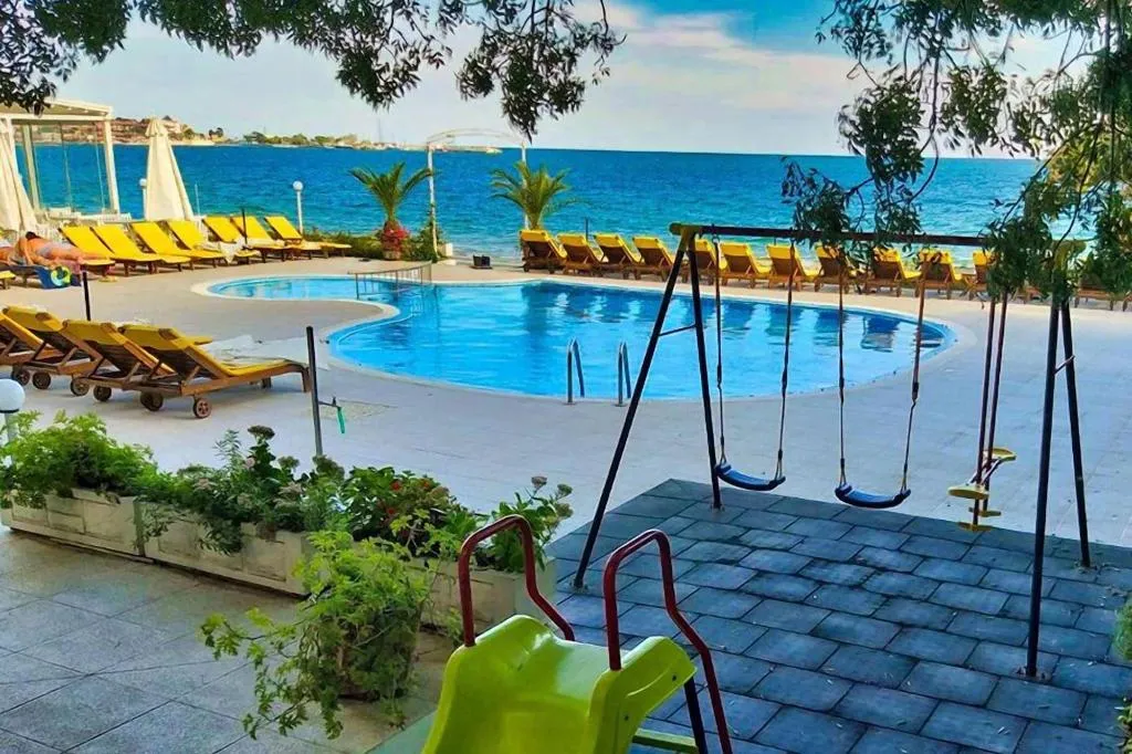 Sports and Entertainment, Aphrodite Beach Hotel, Bourgas