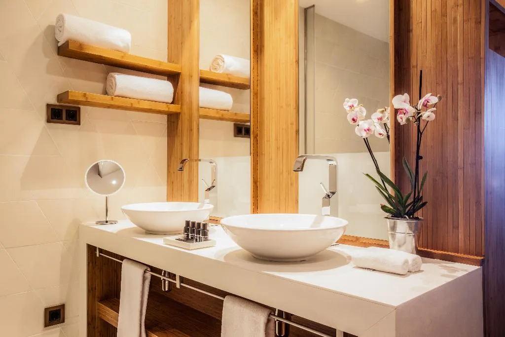 DOUBLE SINGLE USE SUPERIOR Room, Eurostars Barcelona Central, Barcelona