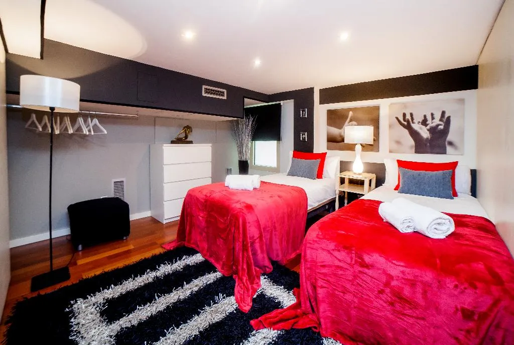 APARTMENT DUPLEX SUPERIOR Room, Victoria City Center, Barcelona