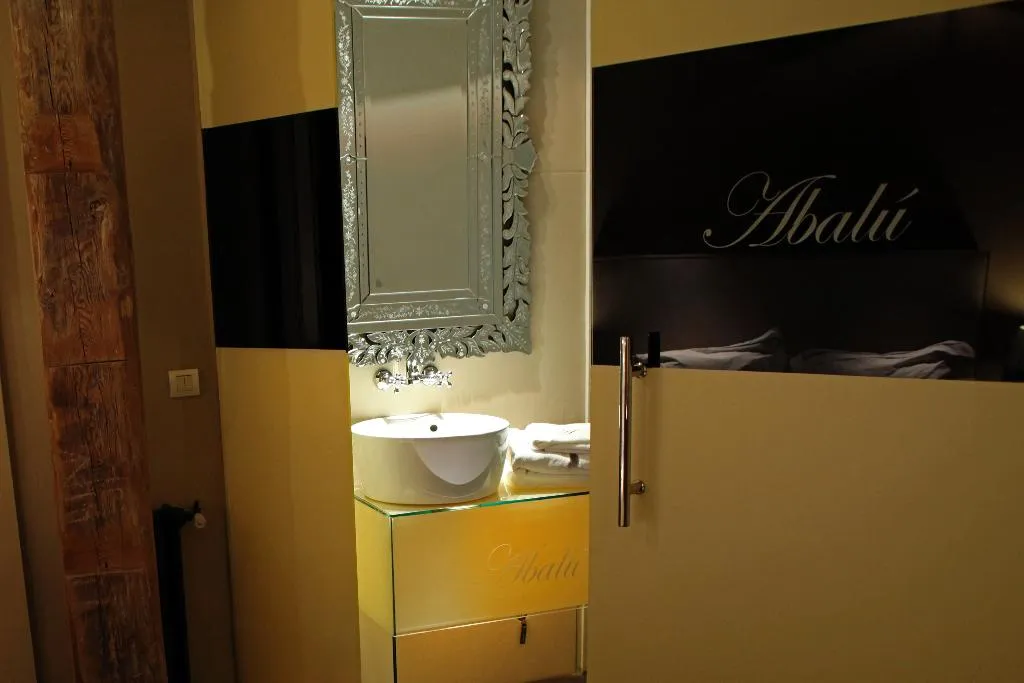 DOUBLE BASIC Room, Abalu Hotel Design & Boutique - Adults Only, Madrid