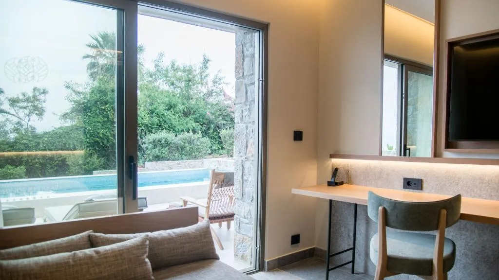 SUITE WITH PRIVATE POOL Room, King Minos Retreat Resort and Spa, Crete