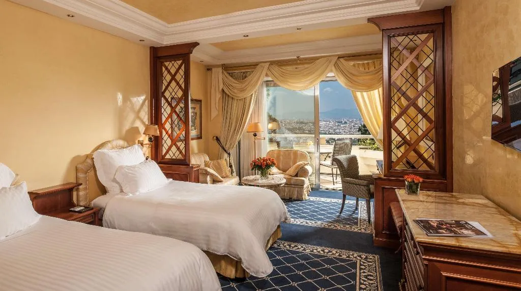 TWIN DELUXE PARK VIEW Room, Rome Cavalieri, A Waldorf Astoria Hotel, Rome