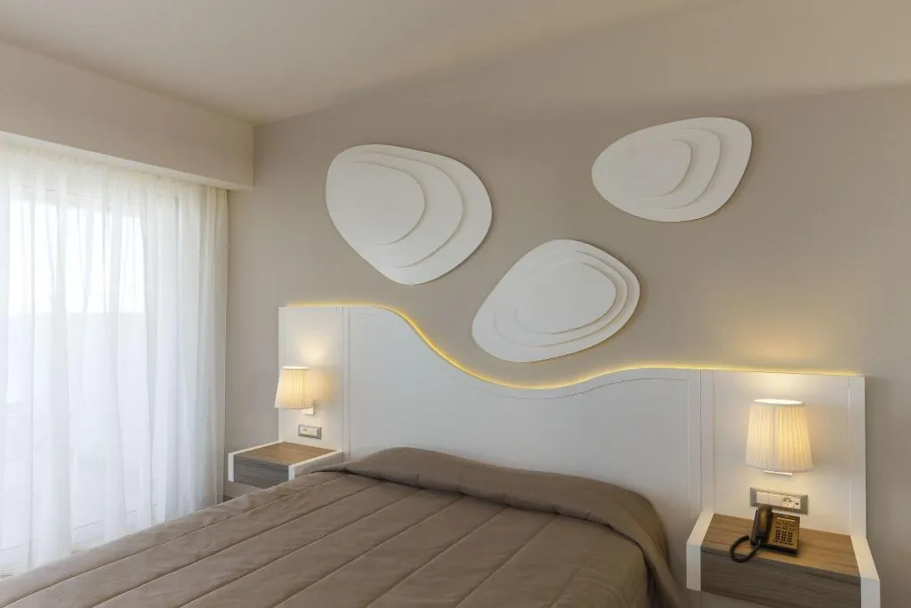 FAMILY ROOM EXECUTIVE Room, Rodos Princess Beach Hotel, Rhodes