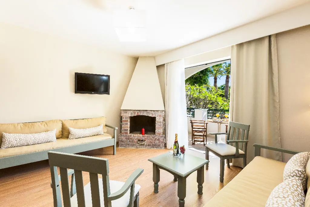 SUITE STANDARD Room, Trefon Hotel Apartments & Suites, Crete