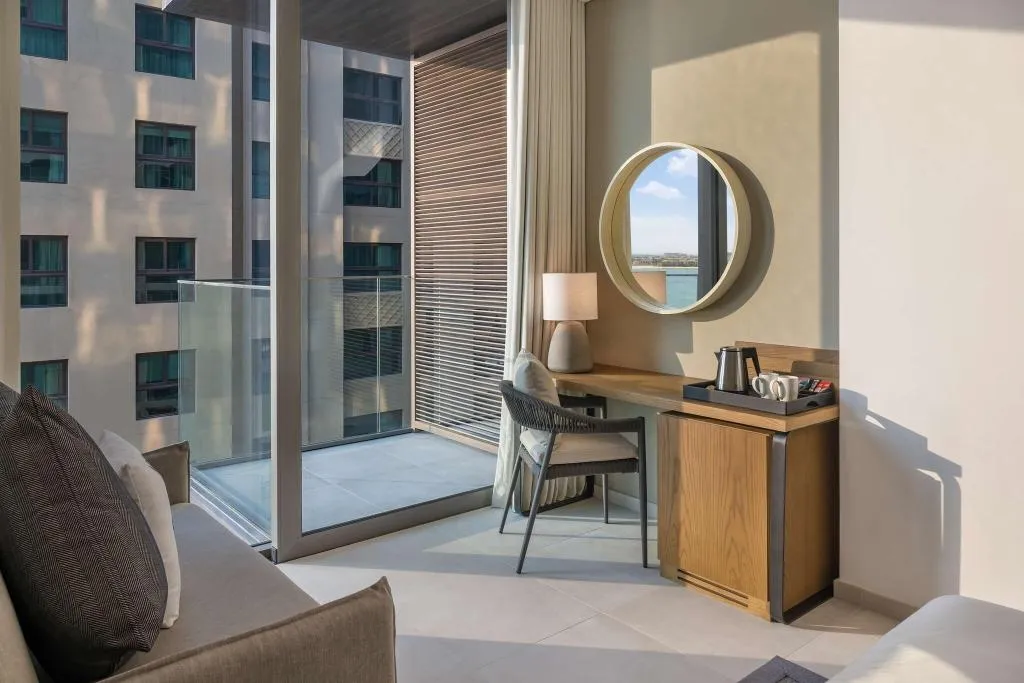 DOUBLE SUPERIOR Room, Radisson Beach Resort Palm Jumeirah, Dubai