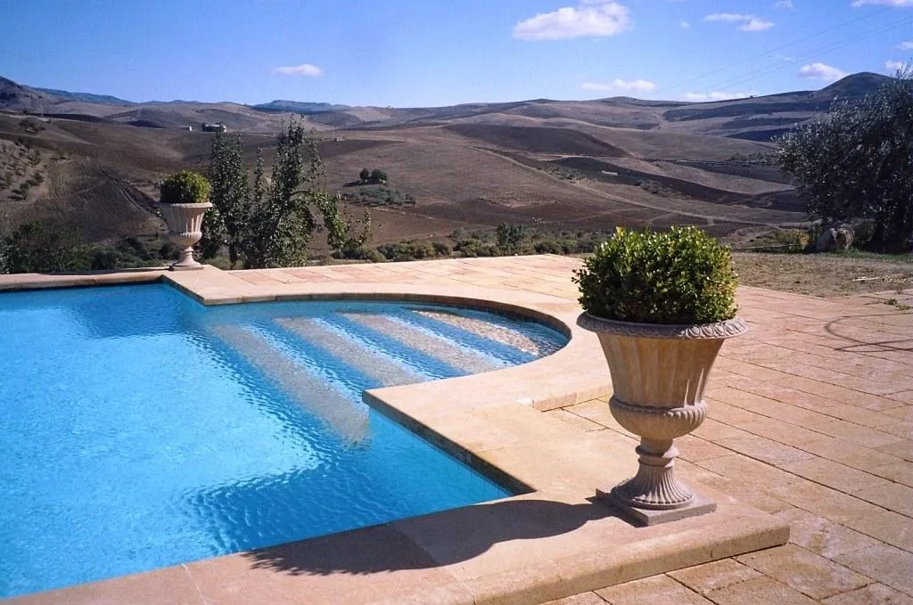 Pool, Masseria San Giovanni Sgadari, Palermo