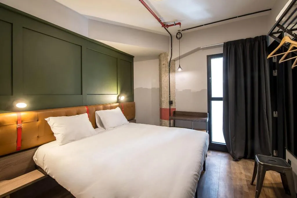 DOUBLE DELUXE Room, Generator Madrid, Madrid