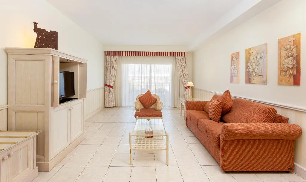 FAMILY ROOM CAPACITY 4 TWO BEDROOMS Room, Gran Tagoro Family & Fun, Lanzarote