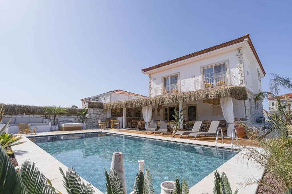 Pool, Voger Alacati, Izmir