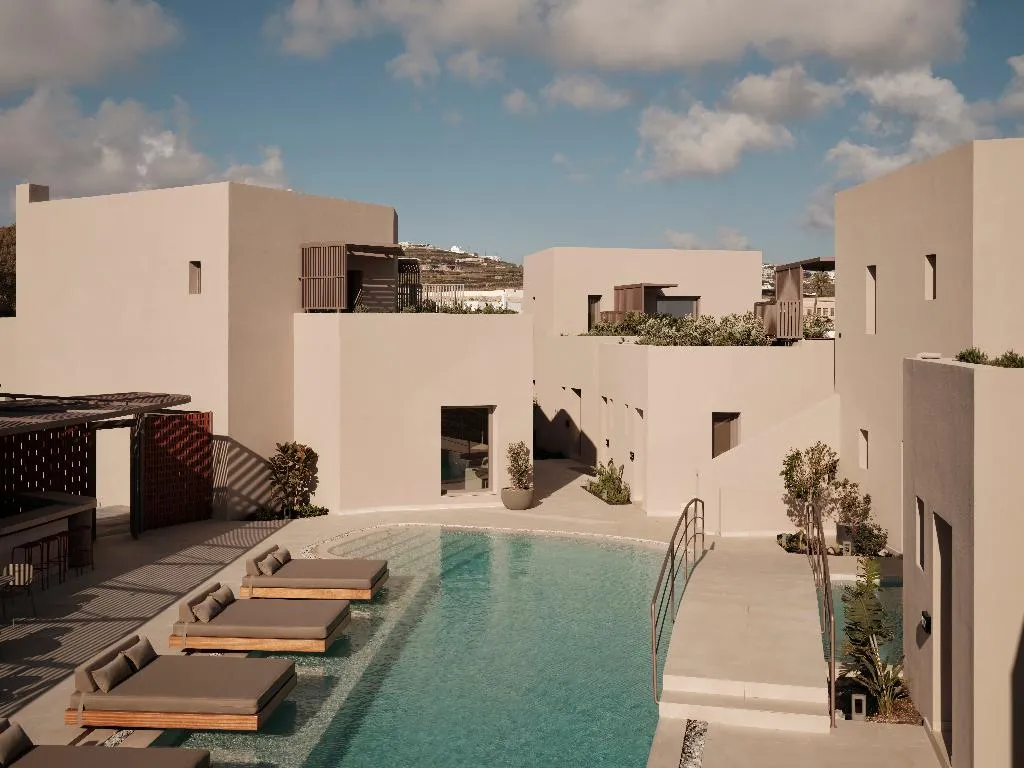 Pool, Enarma Suites & Spa Wellness Retreat, Santorini