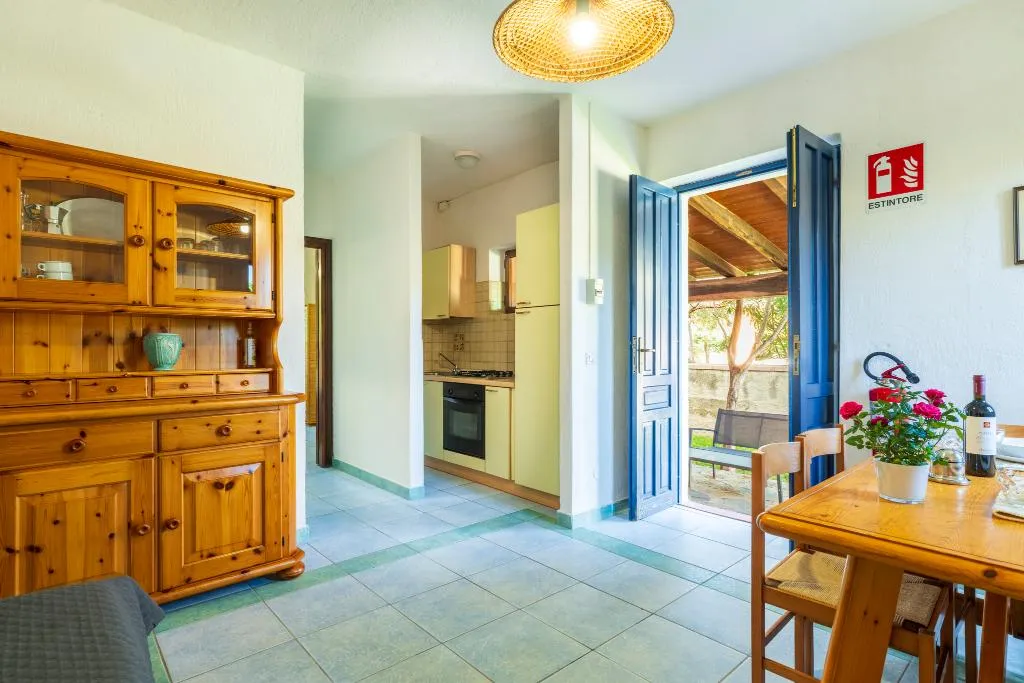 APARTMENT CAPACITY 4 Room, Appartamenti Tiffany, Olbia