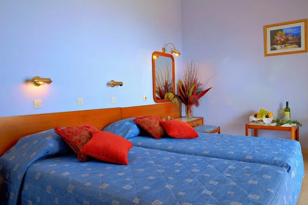 Double or Twin GARDEN VIEW Room, Astir Beach, Zante