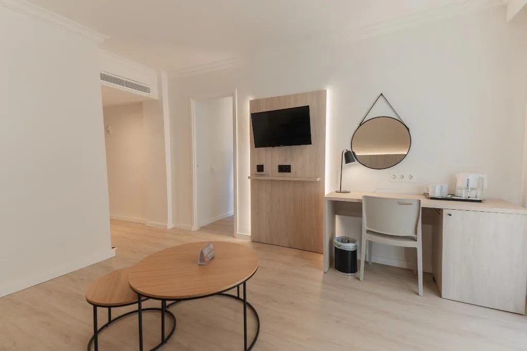 FAMILY ROOM STANDARD Room, Minura Cala Galdana & Apartamentos d´Aljandar, Menorca