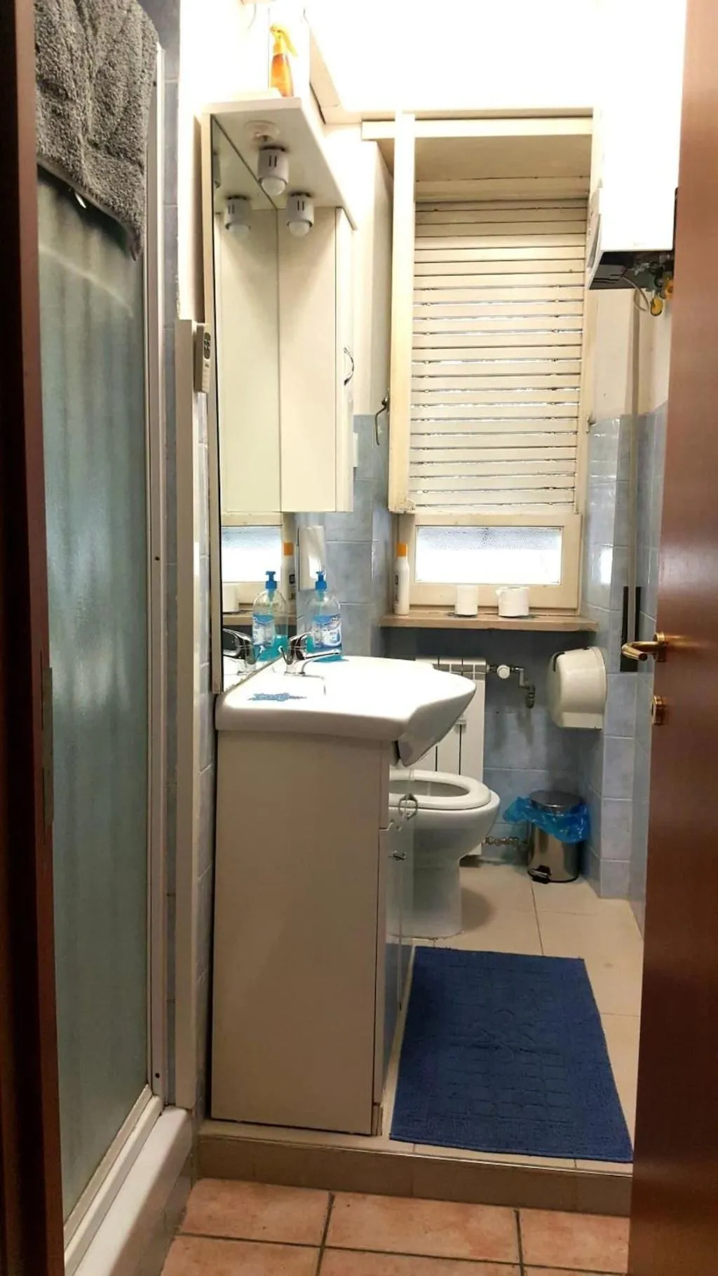 Room, B&B Piazza Ragusa, Naples