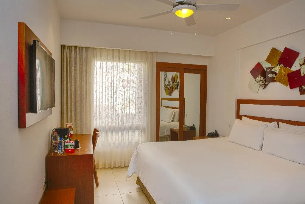 Room STANDARD Room, Ambiance Suites Cancun, Cancun Area
