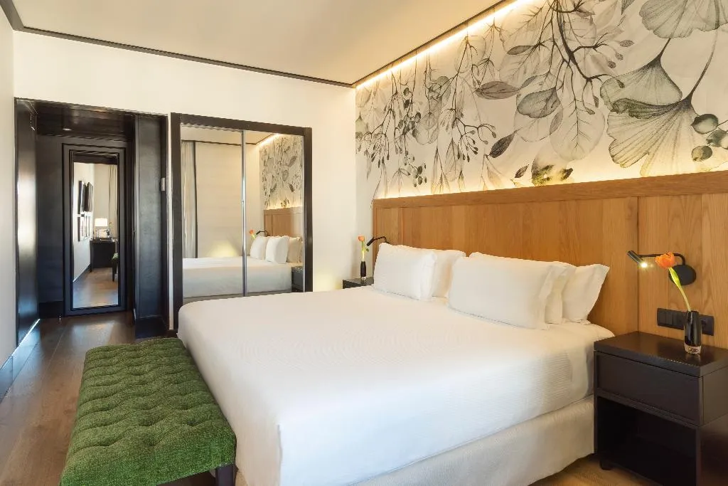 DOUBLE STANDARD Room, H10 Puerta de Alcala 4* Sup., Madrid