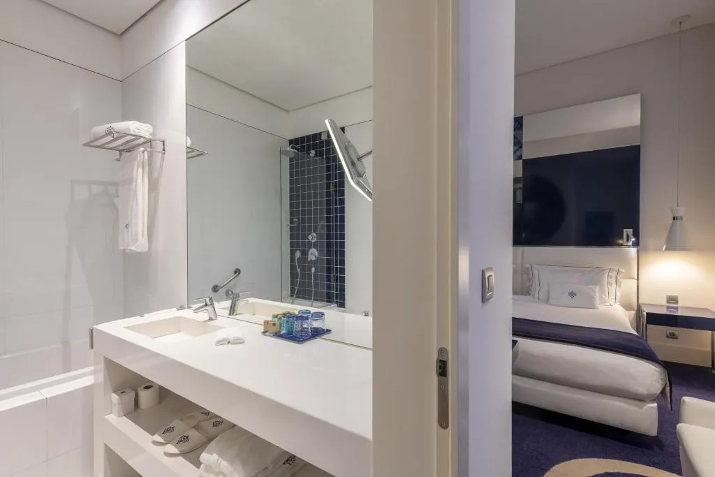 DOUBLE SINGLE USE DELUXE Room, Portugal Boutique Hotel, Lisbon
