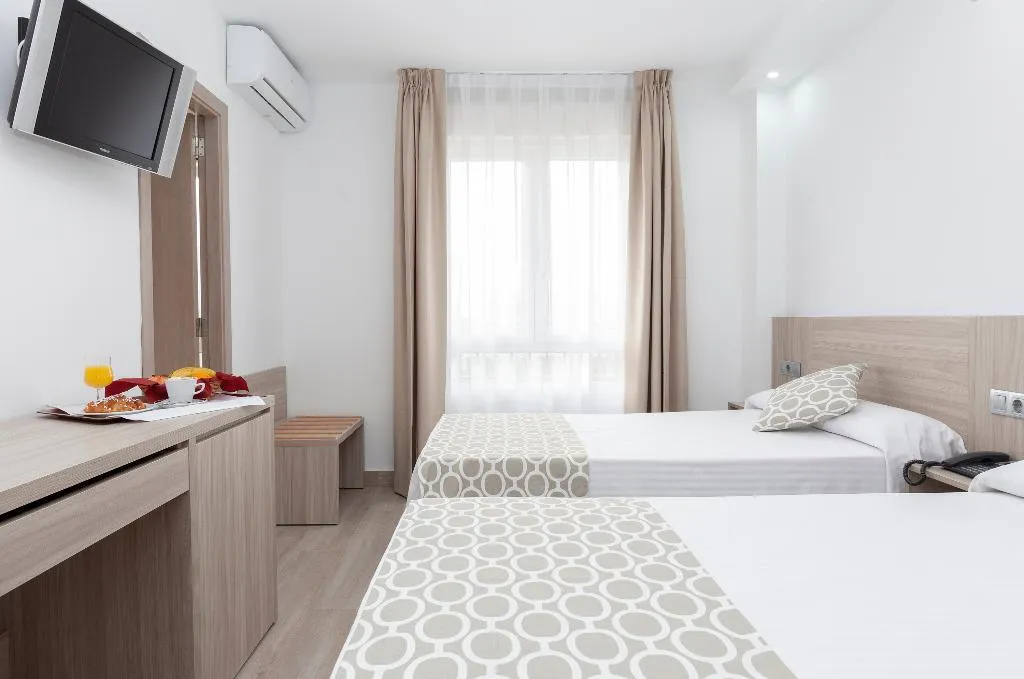 DOUBLE STANDARD Room, Olympia Ronda II, Valencia