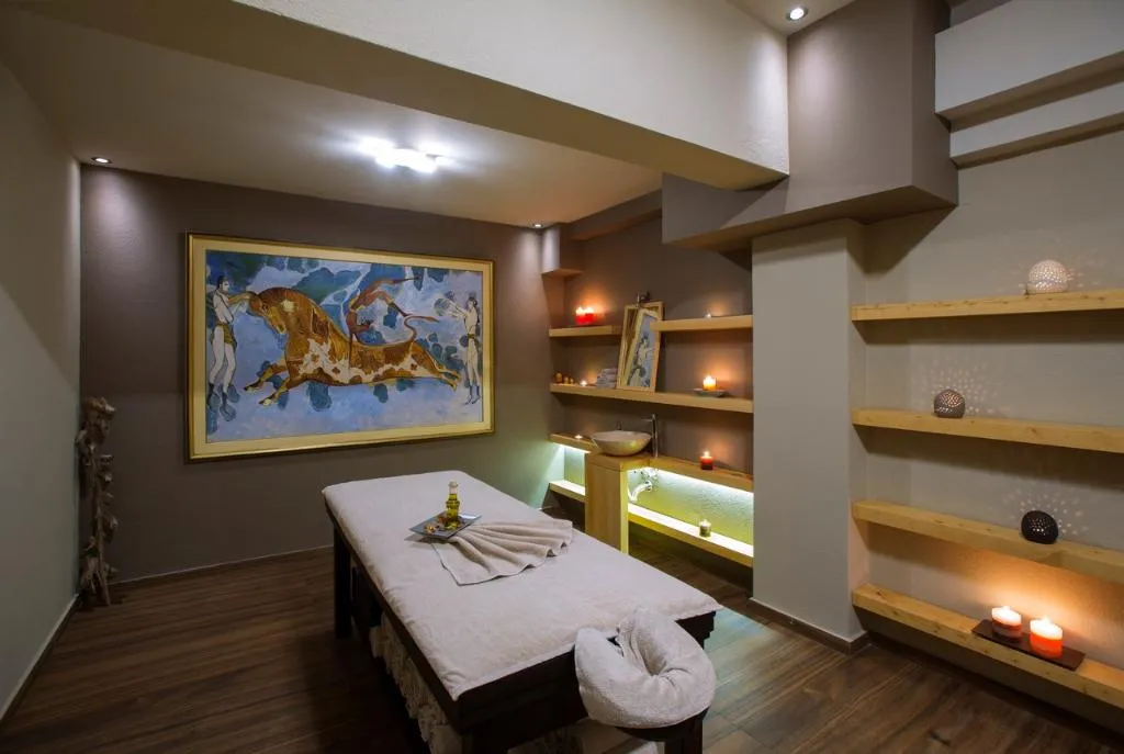 Sports and Entertainment, Atlantis Beach Hotel, Crete