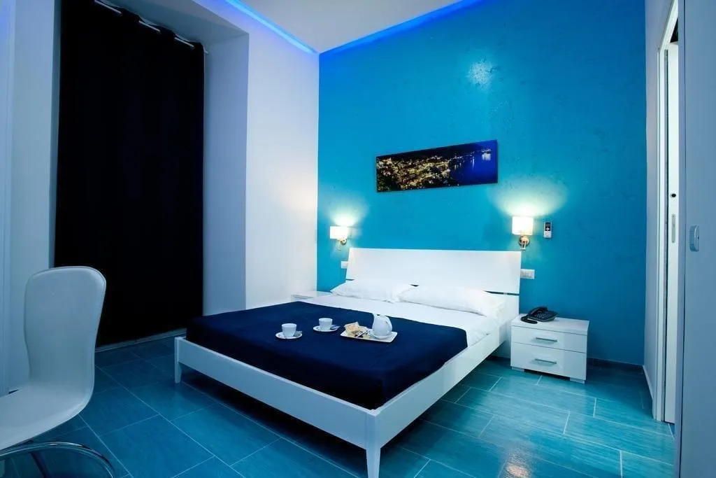 Room, Mergellina Resort, Naples