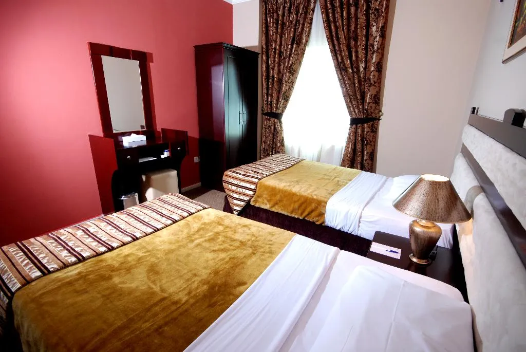 Room, Al Bustan Tower Hotel Suites, Dubai