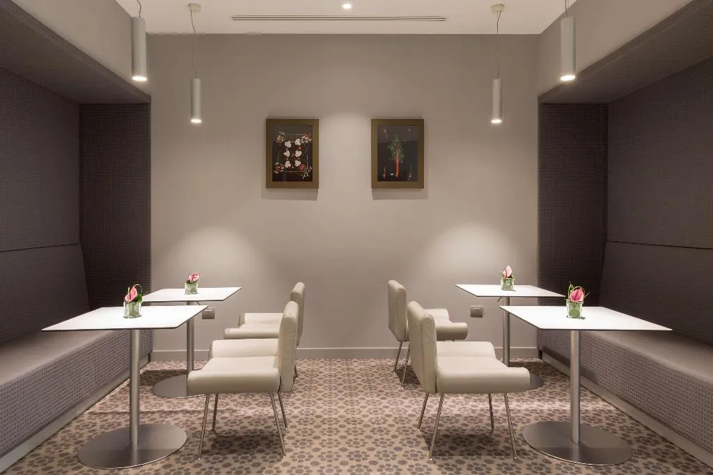 Restaurant, Hampton By Hilton Rome East, Rome