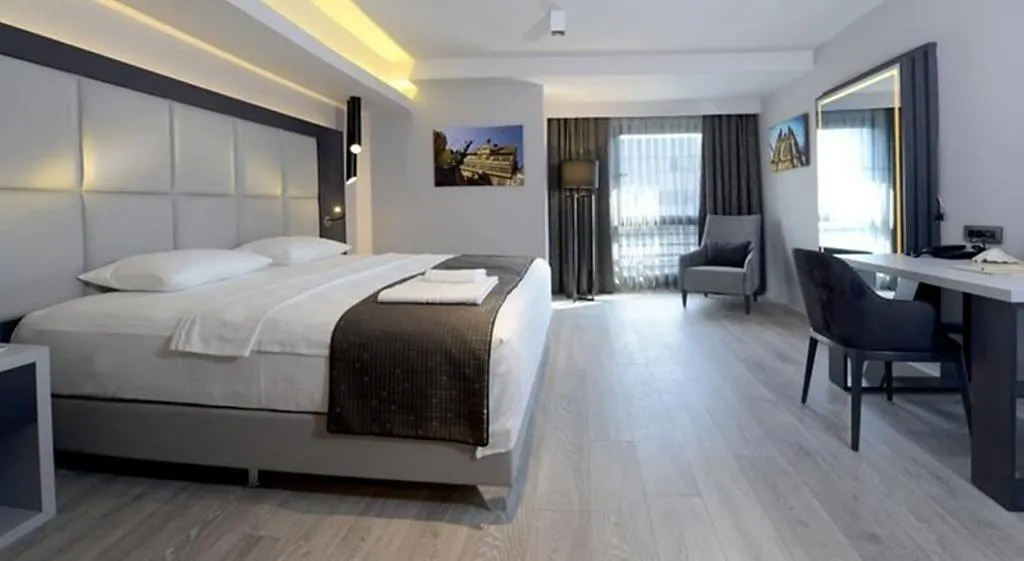 DOUBLE STANDARD Room, Smart Hotel Izmir, Izmir