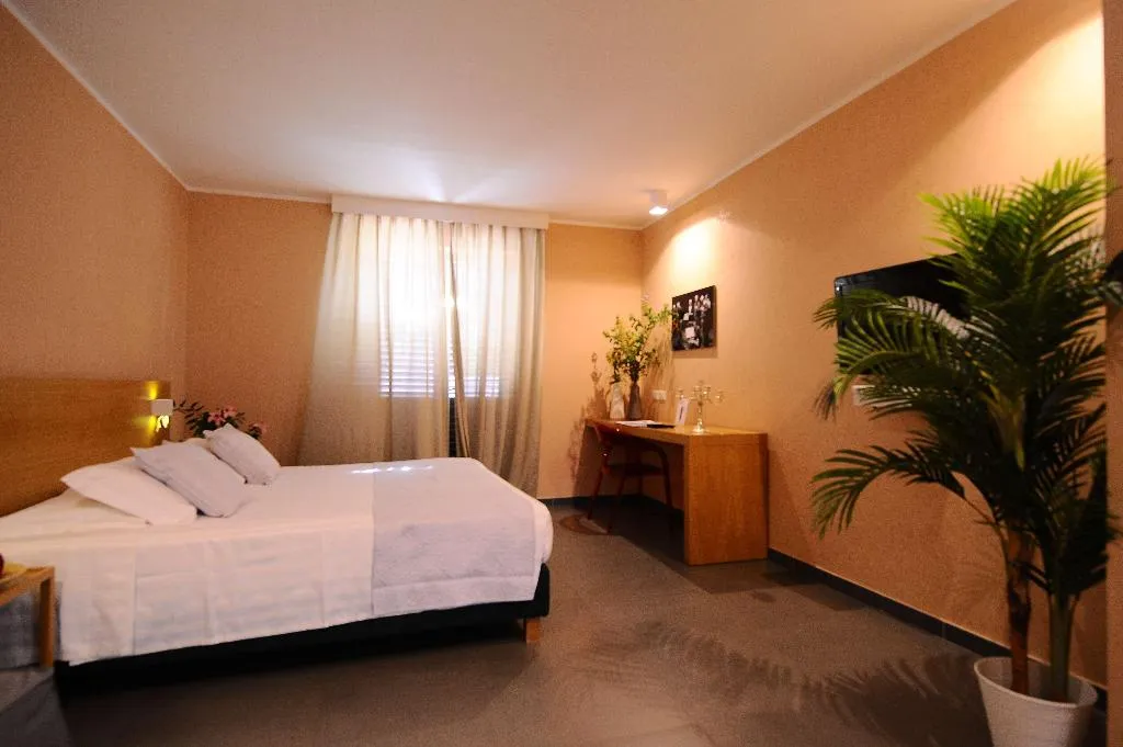 Room, Casena Dei Colli Sure Hotel Collection by BW, Palermo