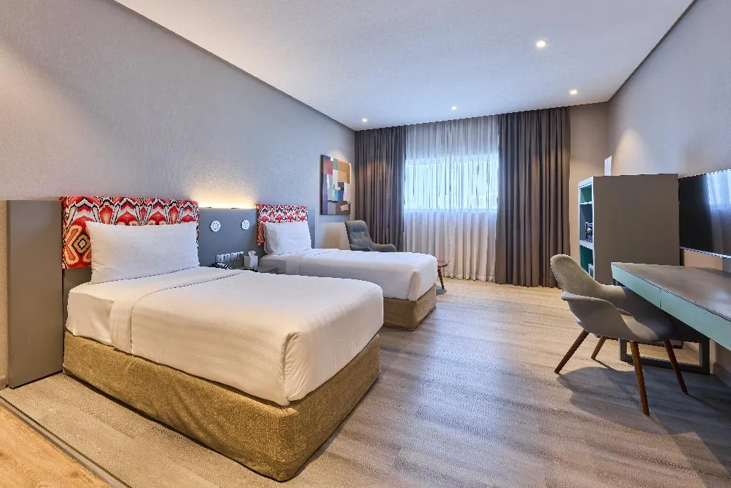 TWIN STANDARD Room, Ibis Styles Dubai Jumeira, Dubai