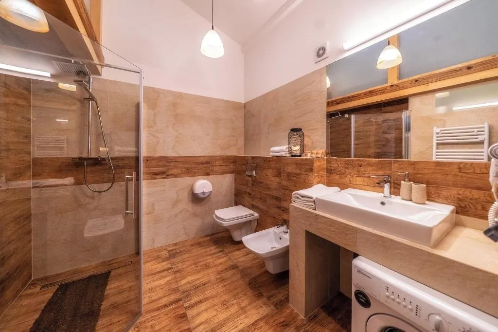Room, ApartHotel Giewont, Krakow