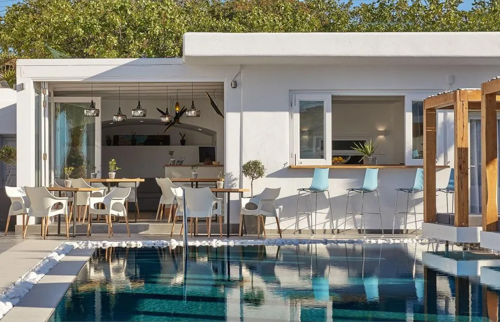 Pool, Callia Retreat Suites, Santorini