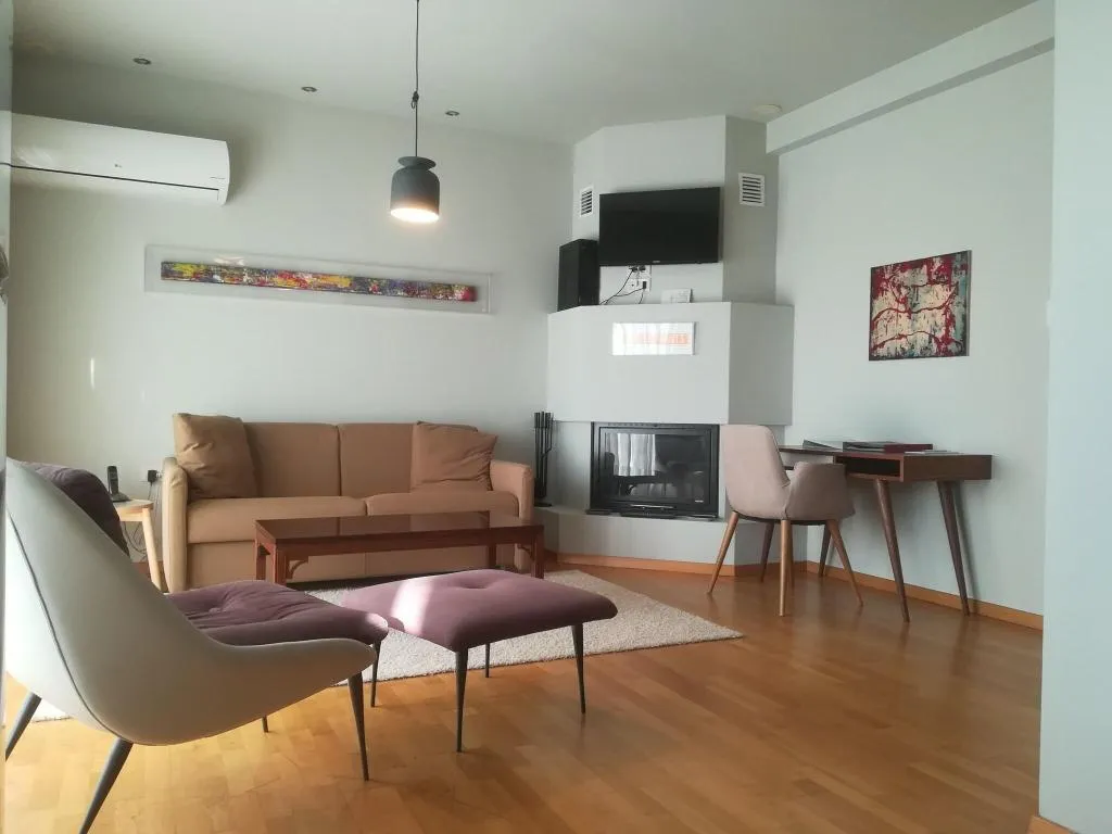 Room, Scale Suites, Athens