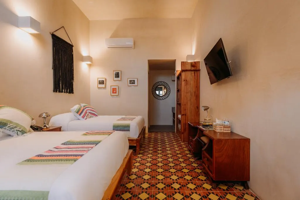 TWIN STANDARD Room, Waye, Cancun Area