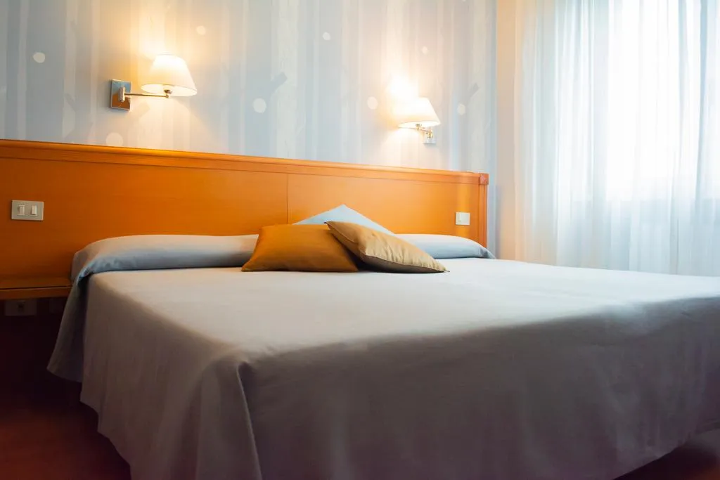 QUADRUPLE STANDARD Room, Eco Hotel Milano & Bioriso Restaurant, Milan